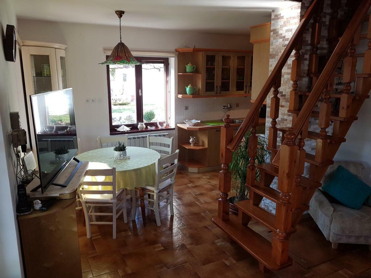 Apartment Slavi Vipava Esterno foto